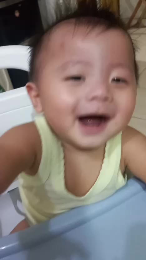 Bebe ketawa lucu #RCTIPlus 