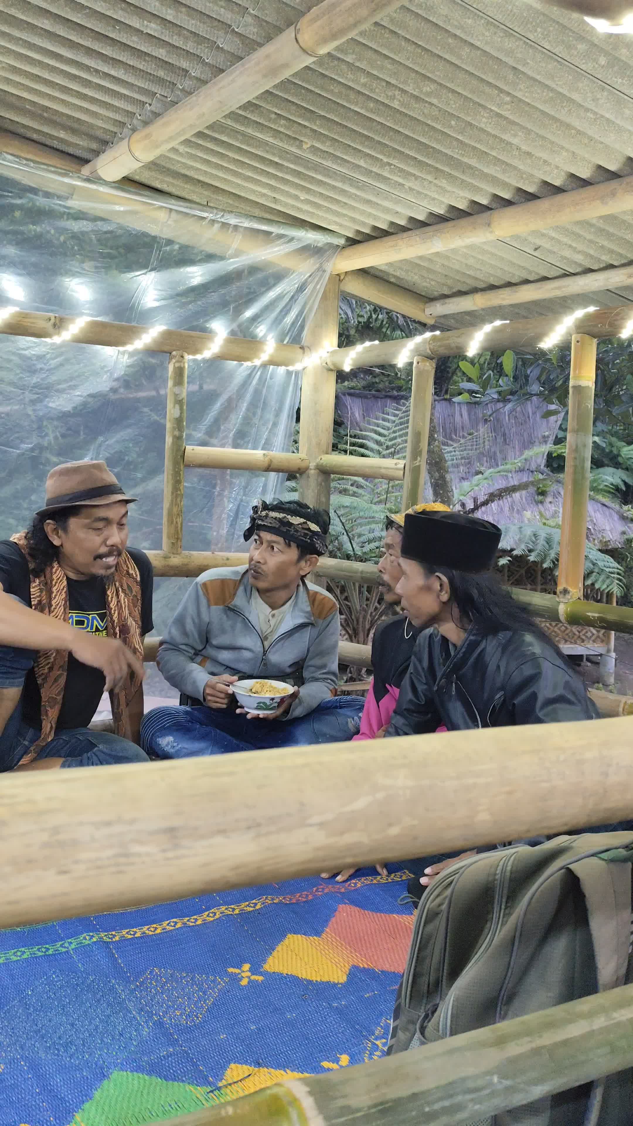Tah kitu  #RCTIPlus  #komedi 