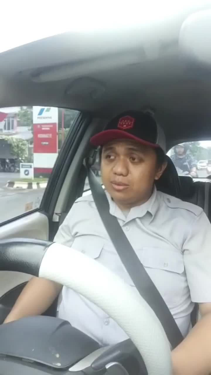 Ayu Tingting Putus