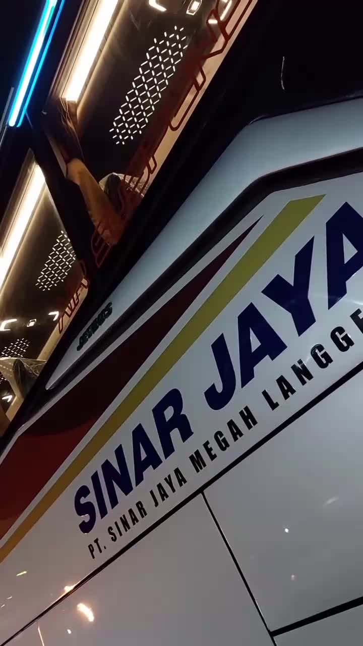Inilah penampakan bus kesayangan kita? 
 #fyp  #trending  #RCTIPlus   #Viral 