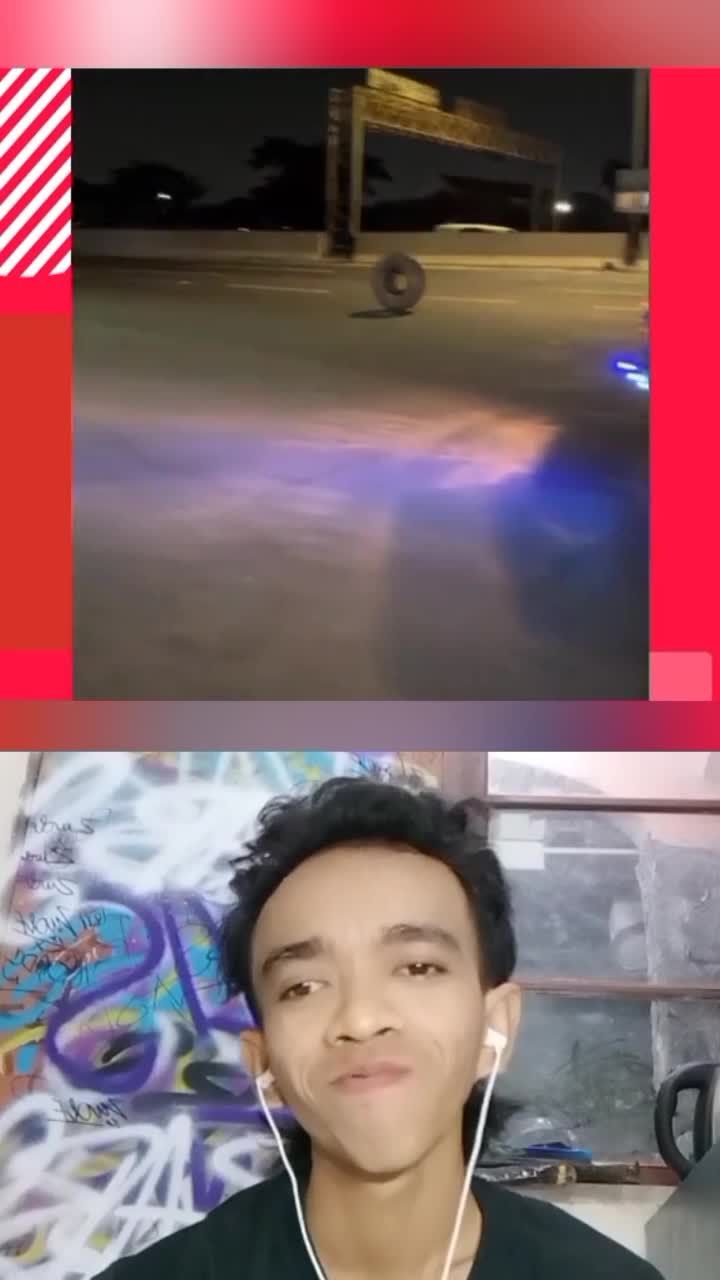 di kira bercanda ⚠️saat sopir truk itu di teriakin ban truknya gelinding😂 #reactiont #duett 