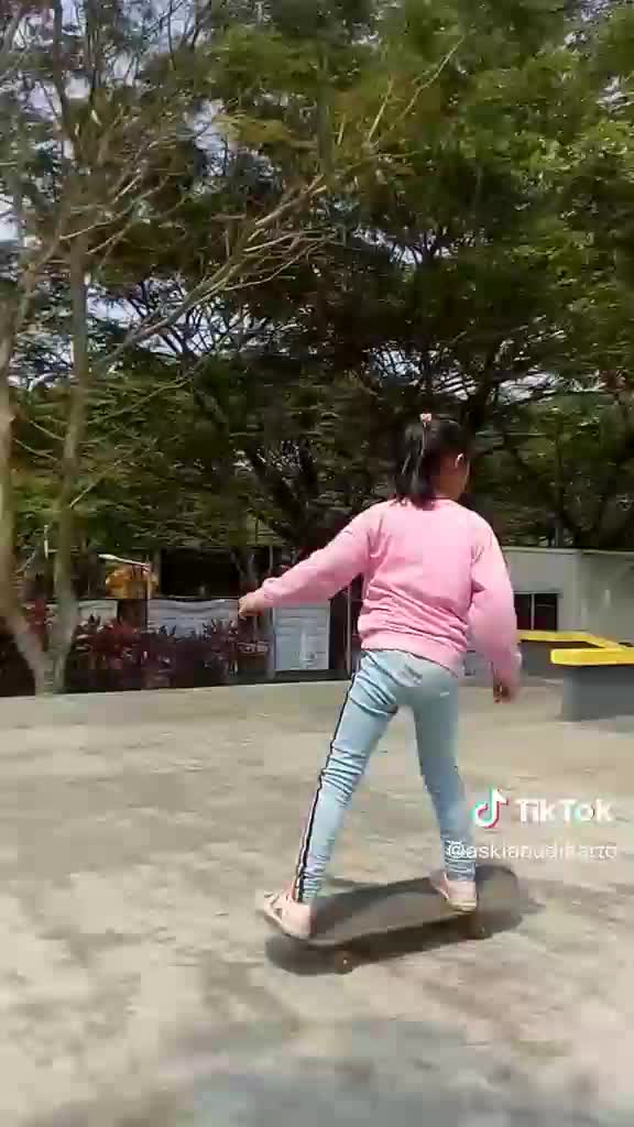 happy day skateboarding