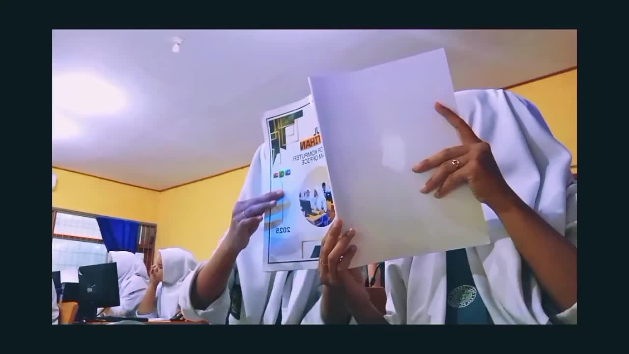  #RCTIPlus  #HOTrctiplus  #icrcti  #RCTIoke  #HomeOfTalentRCTIPlus  #rctipluschallenge  #hotrcti 
