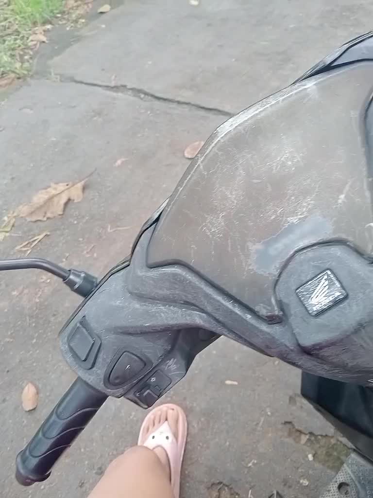 nganter ibuk metik sayur ke ladang 🥰