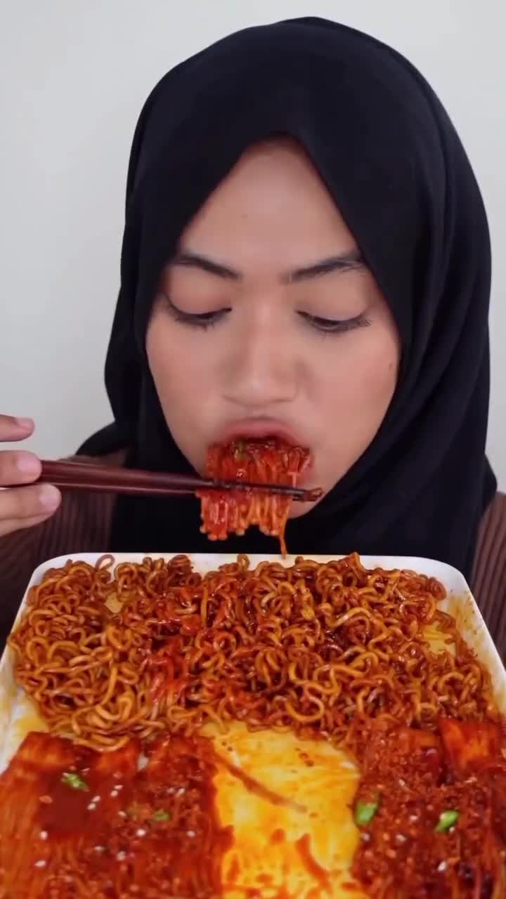 Mukbang Makan Besar
#Food #Videomasakan #videomakanan #Like #Follow #videolucu #Mukbang #Mukbangmakanbesar #Viral #videoviral #Fyp #lucu #ng