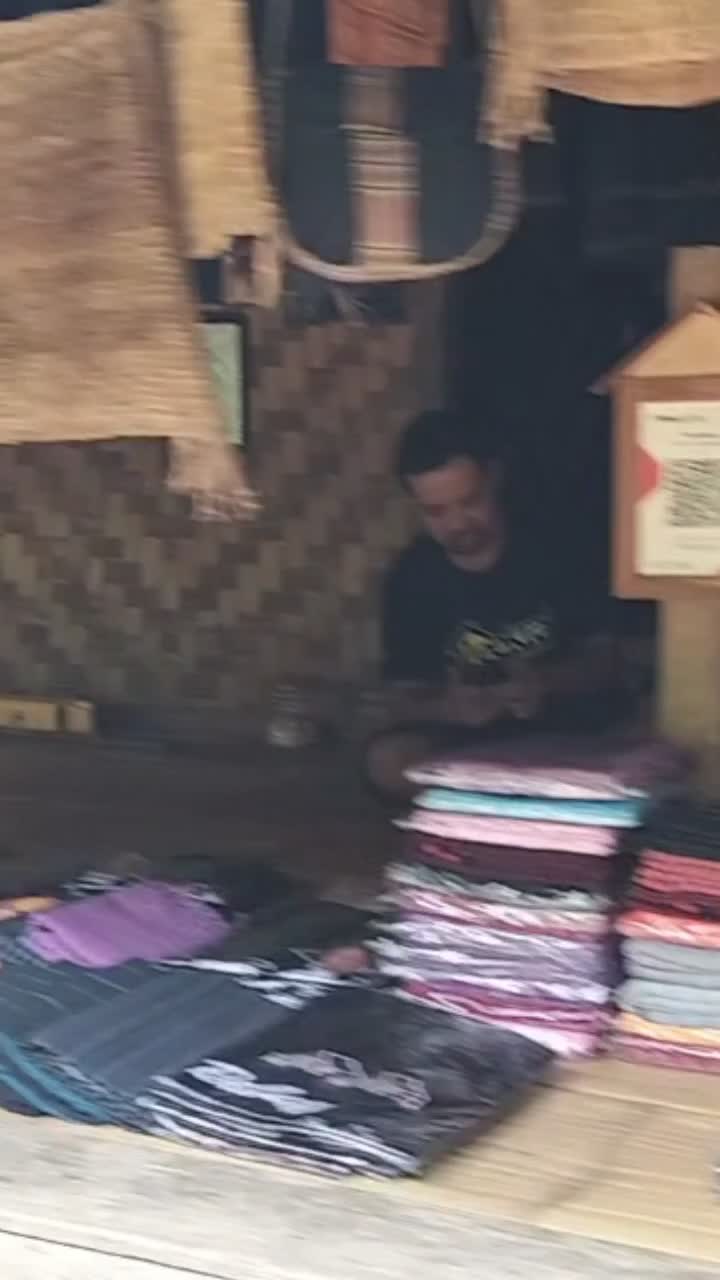 gambaran secara singkat kondisi di baduy