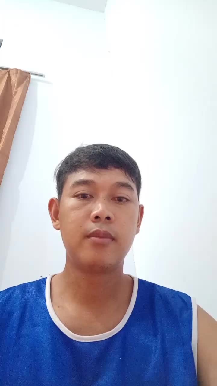 lagi nonton Indonesian idol 