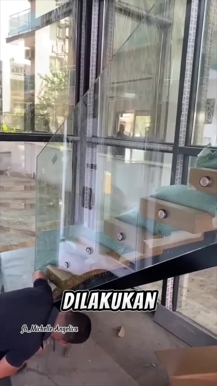 Pembuatan Dekorasi Kaca Pecah #fyp #fypシ゚viral #HOTrctiplus #RCTIPlus #viral #rcti #rigelagency