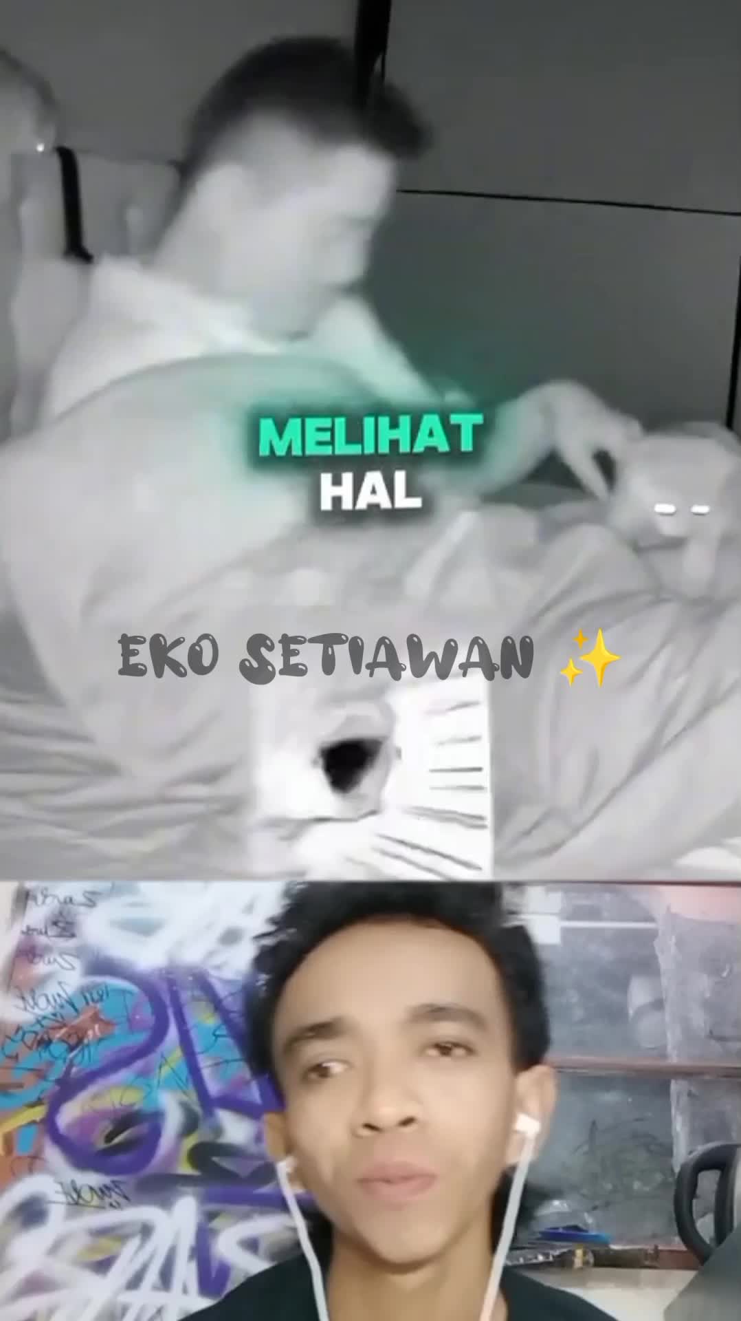 kucing kucing si pria ini selalu rusuh sampai sampai si pria tersebut mengurung dirinya ????