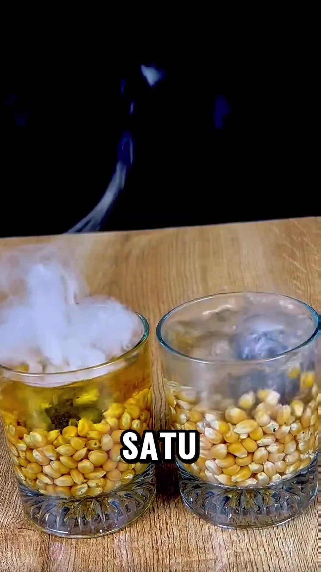 EKSPERIMEN INI MELIBATKAN BOLA API DAN JAGUNG ‼️😱 #fypシ゚viral #Viral 
