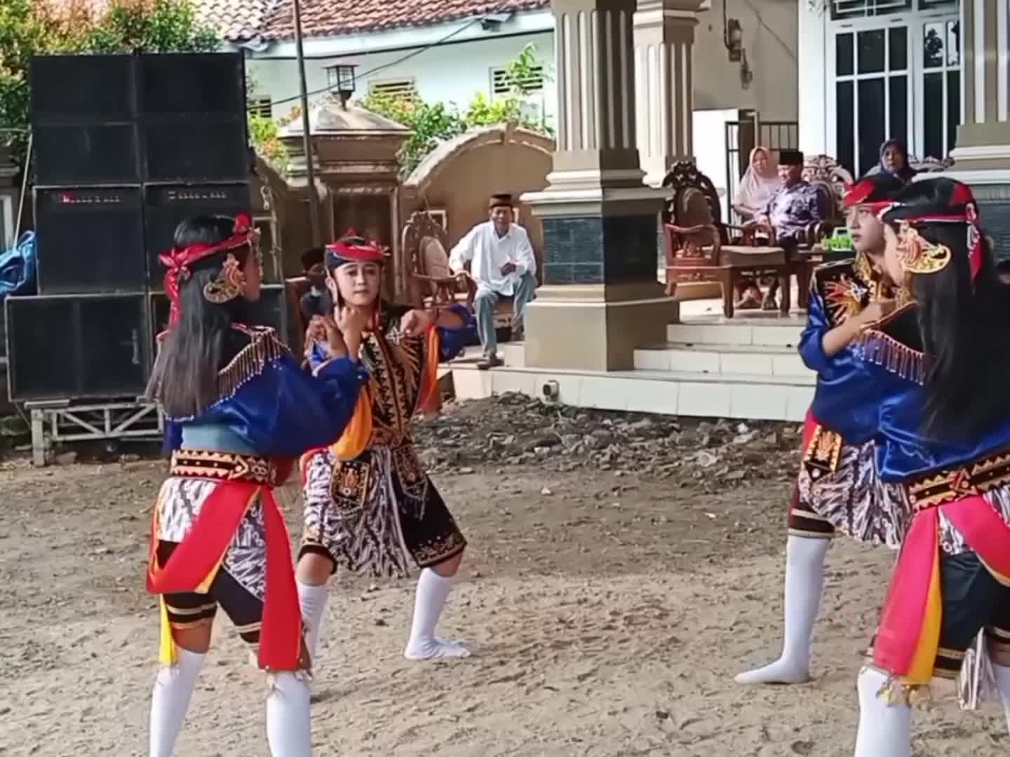 tari jaranan