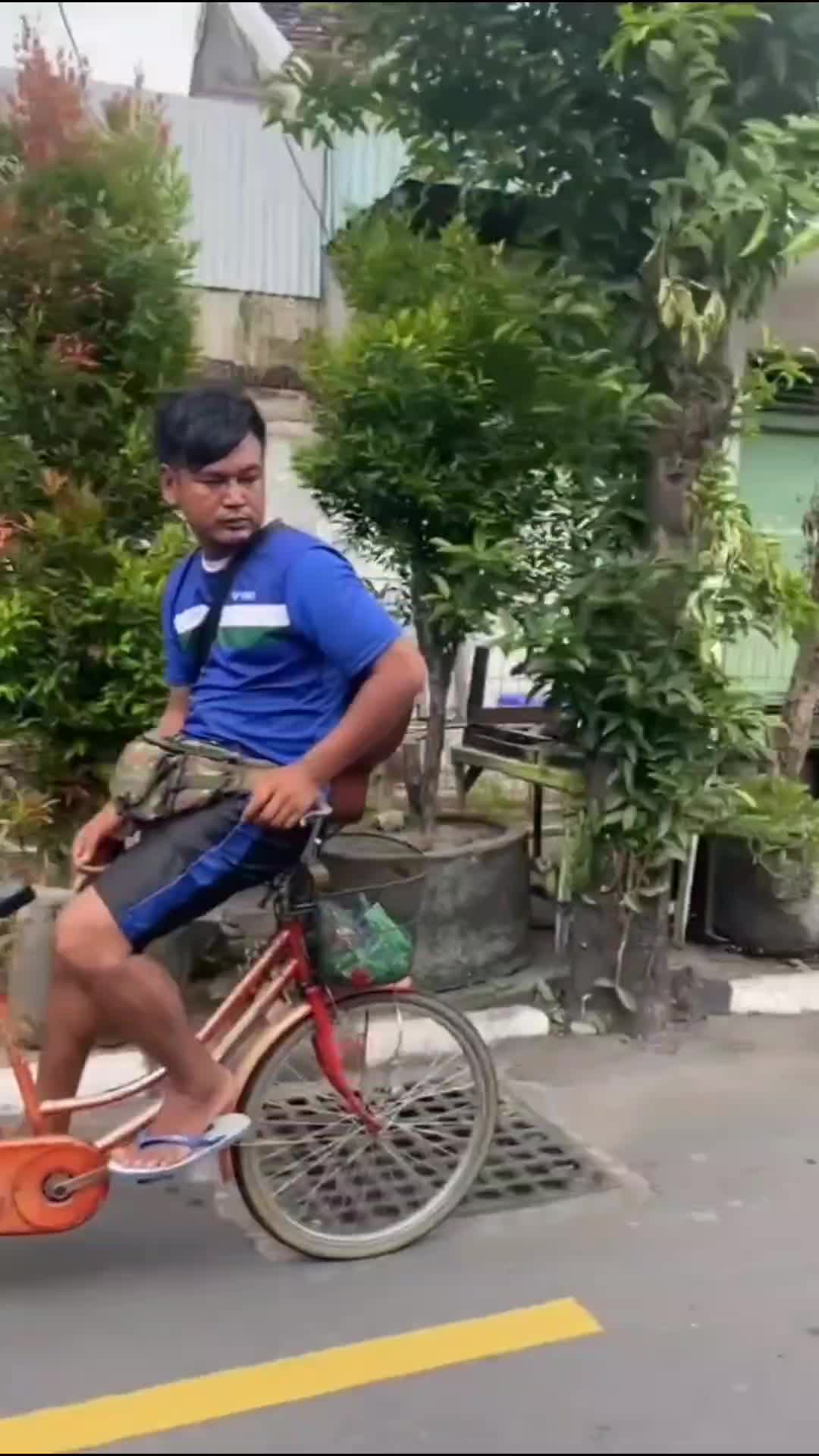 ADA ADA AJE SI ABANG

#videolucu