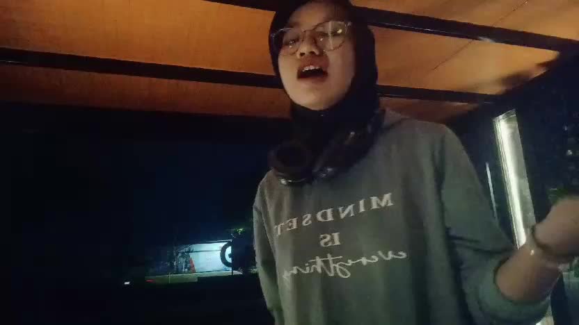 IDOL_XIII Najwa 18 Bekasi | Set Fire To The Rain