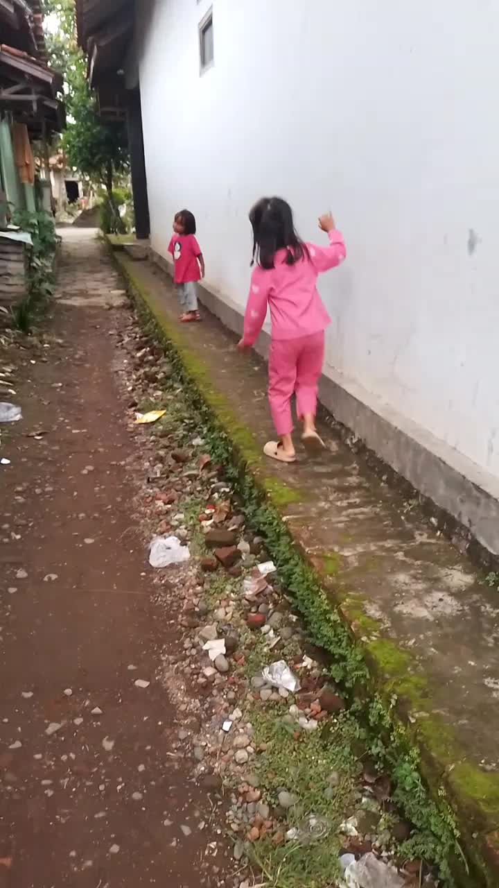 ada yang ngambek kalau dipidoiin😒
jangan lupa olah raga pagi guys🥰
#MasyaAllah tabarokallah 😍 
#senamsehat
