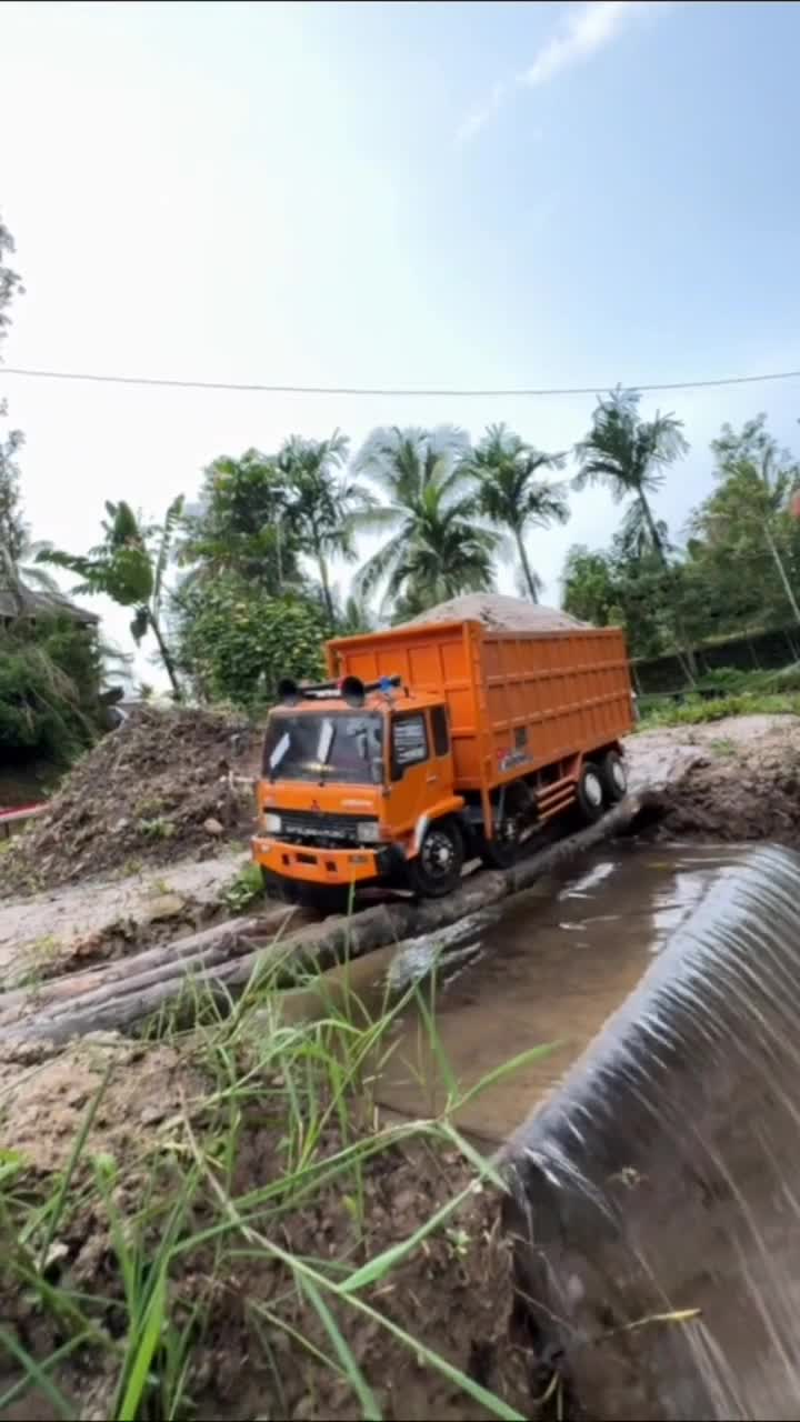 truk oleng