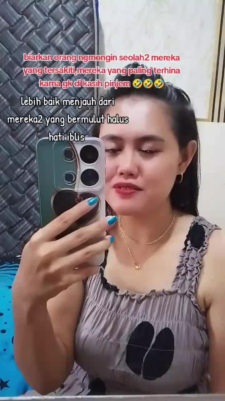klw mau pinjm duit ke bank aja