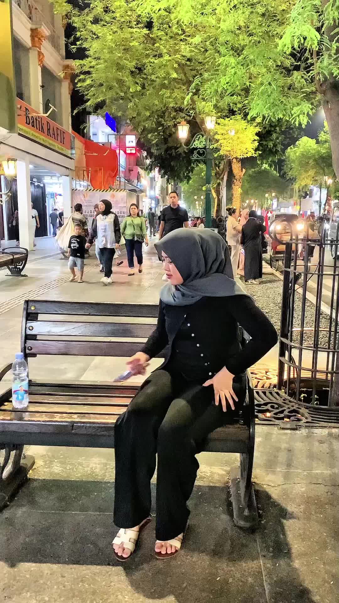 take a beautiful girls bag  #fyp  #fypシ゚viral  #1TRENDING 