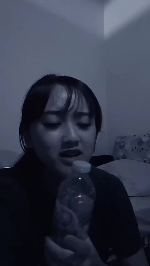 IDOL_XIII Rr Bebitha Putri Hanyra 23 Tahun Jakarta Apa Mungkin