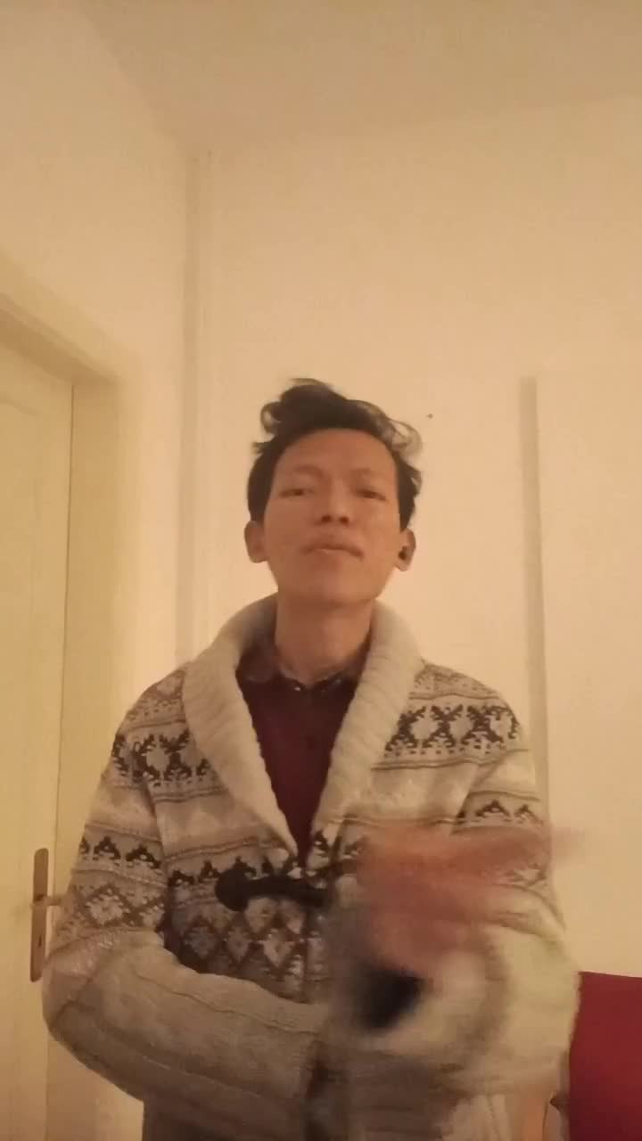 ada sebuah kisah cinta yang romantis banget.. kamu tau? 